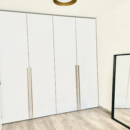 A Modern & Newly Designed Apartmán *